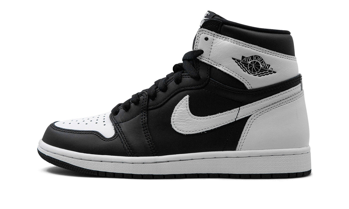 Air Jordan 1 Retro High OG Sneakers in Brown, White & Black