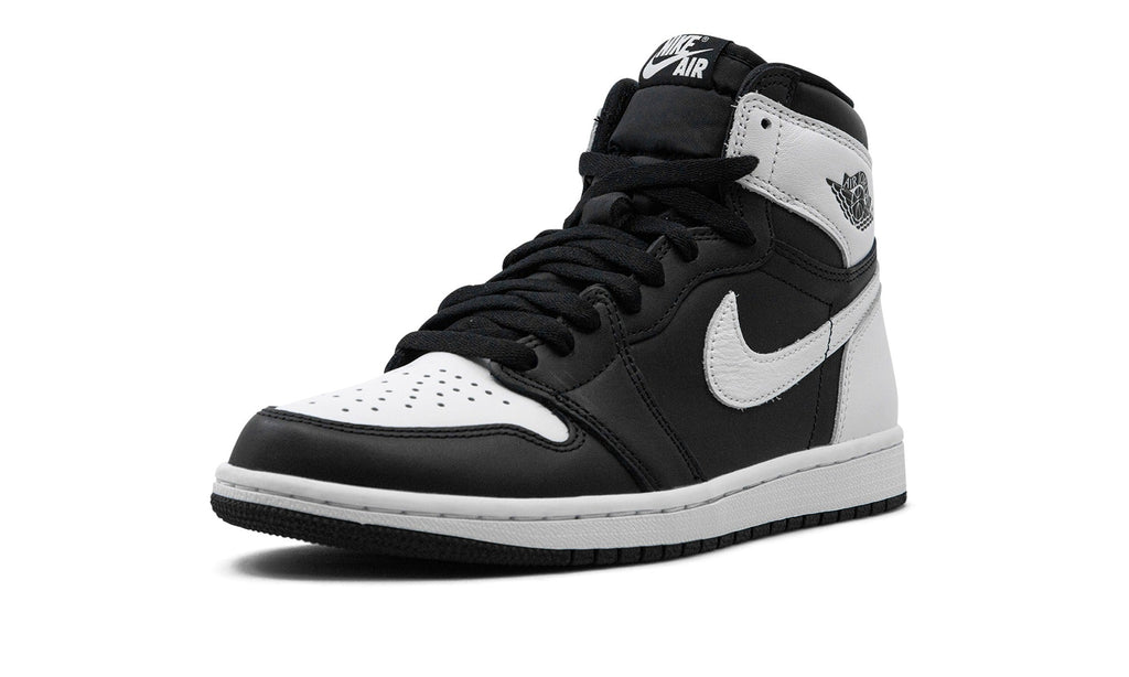 Air Jordan 1 Retro High OG Sneakers in Brown, White & Black