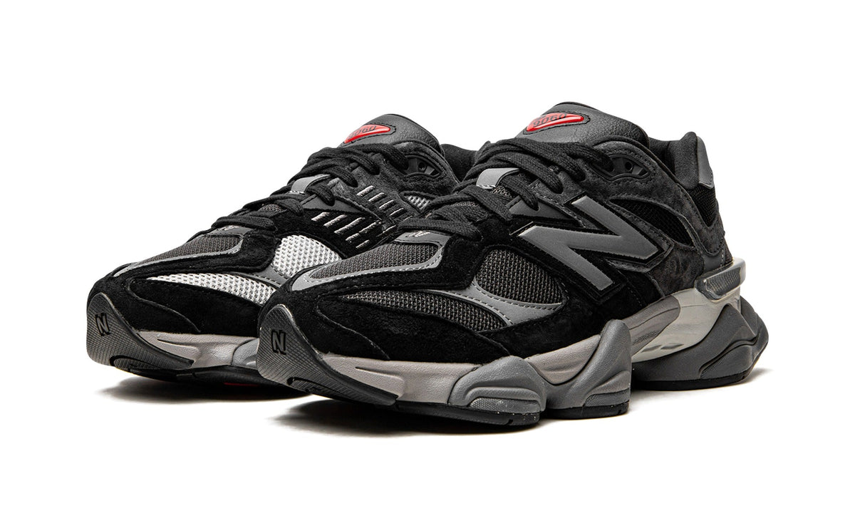 New Balance 9060 Sneakers – Black & Grey